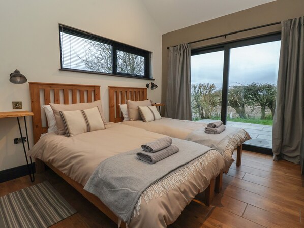 2 bedrooms, individually decorated, individually furnished, free WiFi - Skylark (York)