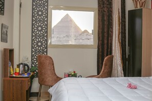 Comfort Double Room, 2 Bedrooms | 1 bedroom, individually decorated, individually furnished, soundproofing