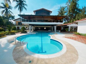 Exterior - The Palms Resort (Melgar)