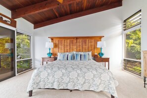 3 bedrooms, desk, iron/ironing board, free WiFi - Panoramic Ocean Views With Private Saltwater Pool (Kailua Kona)