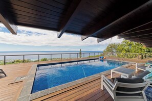 Pool - Panoramic Ocean Views With Private Saltwater Pool (Kailua Kona)