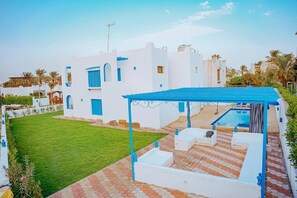Terrace/patio - Tranquil Tunis Village Haven: Spacious Villa w/ Pool & Enchanting Lake Views (Faiyum Governorate)