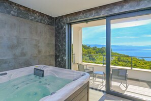 Interior - Villa Vista Sul Mare with Pool (Opatija)