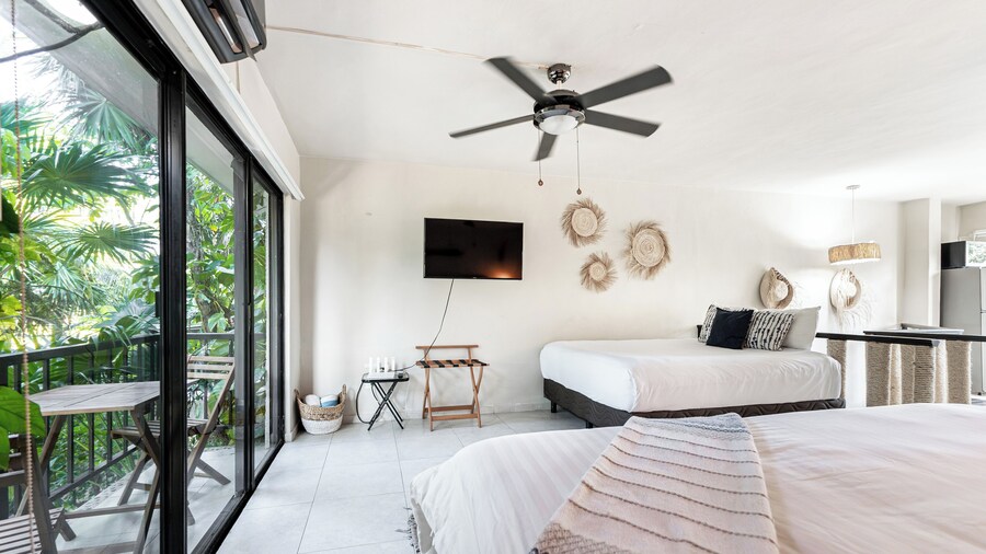 Sole & Mare by Andiani Travel