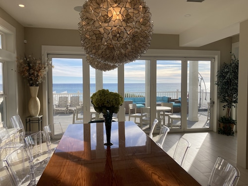 Luxury Oceanfront Beach House, 7 Bed/6.5 bath. 4800 Sq Feet sleeps 20!  Amazing!