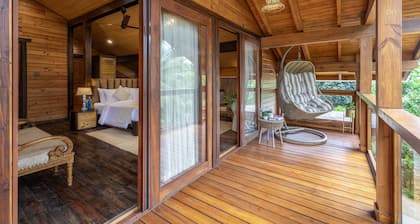 amã Stays & Trails The Malabar Villa Hibiscus, Kozhikode