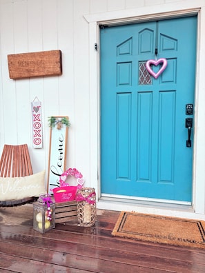 Exterior detail - Private hse on 25 acre vineyard with stunning views of rolling country hills. (Somerset)