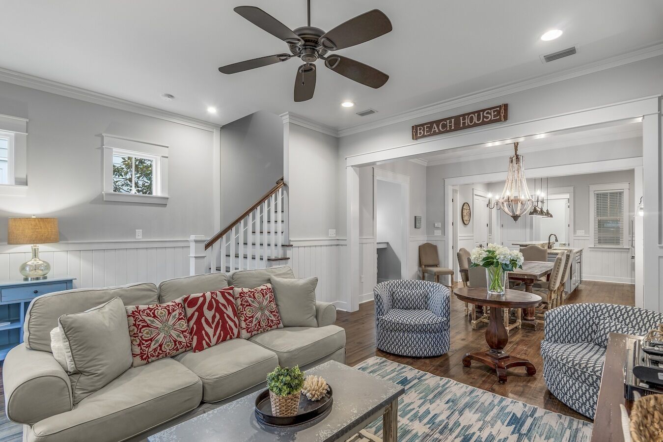 FREE  6 Bikes! Under New Management!! 6-Seater Golf Cart, Next door to Dragonfly Pool! Access to WaterColor Pools & Beach Club with Blessed Beaches at WaterColor!!