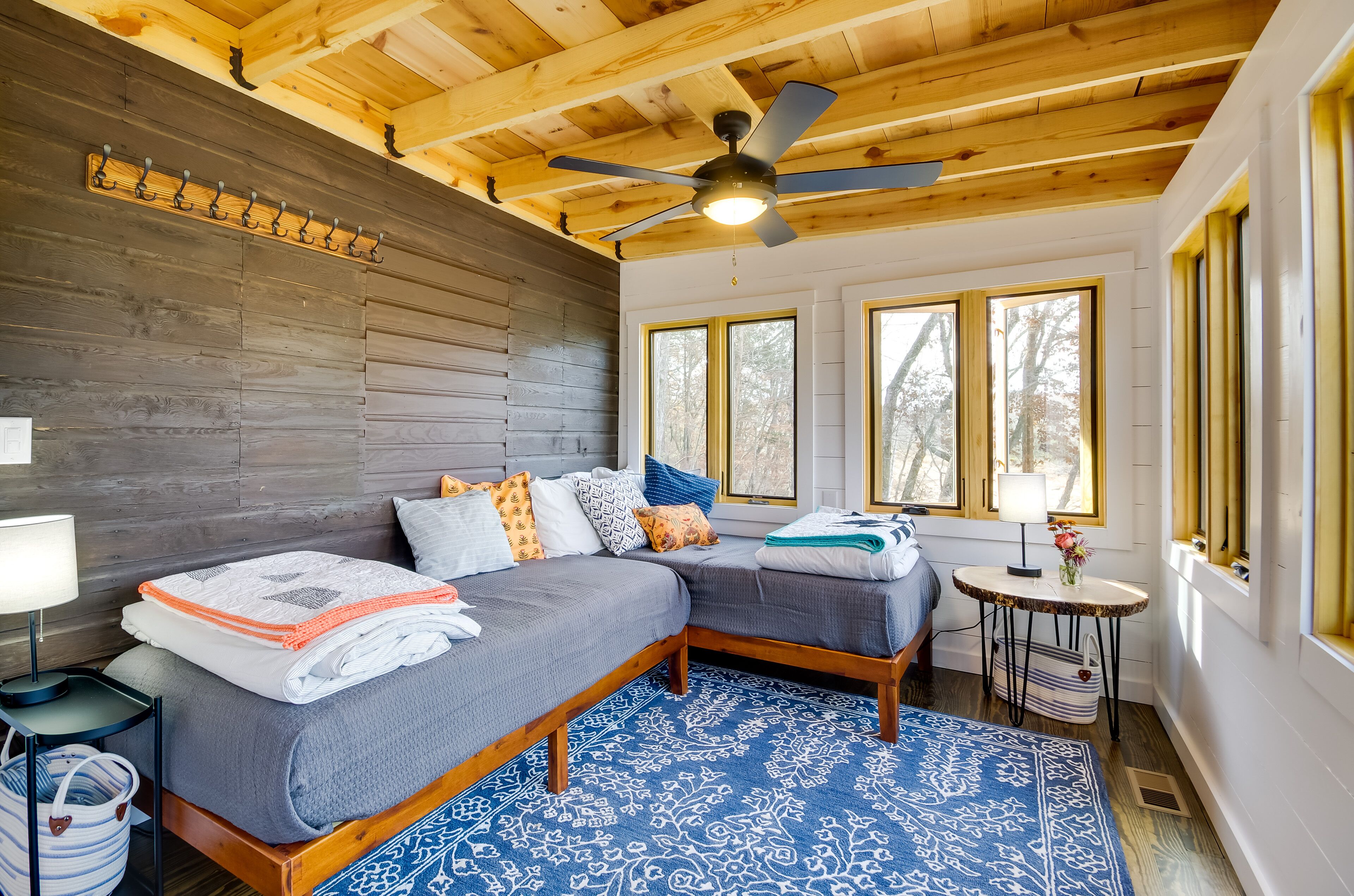 3 habitaciones, cuna de viaje, wifi y ropa de cama 