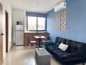 Family Studio | Living area - Aldeazul by Andiani Travel (Cancun)