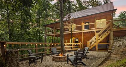 Cliffview Resort Lakefront 4BR, 3BTH- No Smoking/Pets. Fishing Dock, Game Rm.