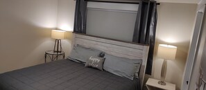 2 sovrum, strykjärn/strykbräda, gratis wi-fi och sängkläder