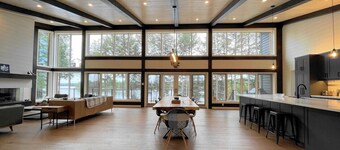 Stunning inside and out! Words don’t do it justice! Experience it for yourself!