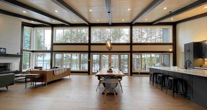 Stunning inside and out! Words don’t do it justice! Experience it for yourself!