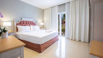 Rumah, Boleh Merokok | 6 kamar tidur