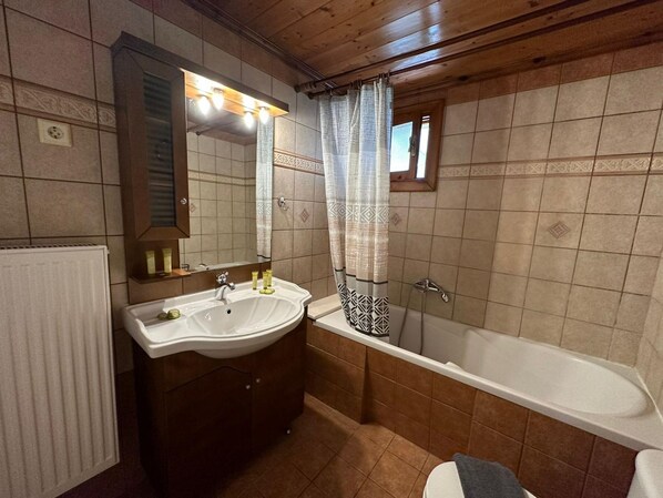 Casa, fumadors | Bany