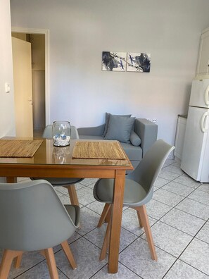 Apartamento, fumadores | 2 dormitorios