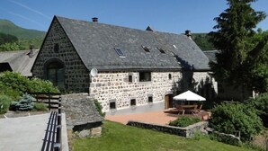 Unclassified image, 5 of 8, button - LES Marmottes - Chambon-sur-lac (CHAMBON-SUR-LAC)