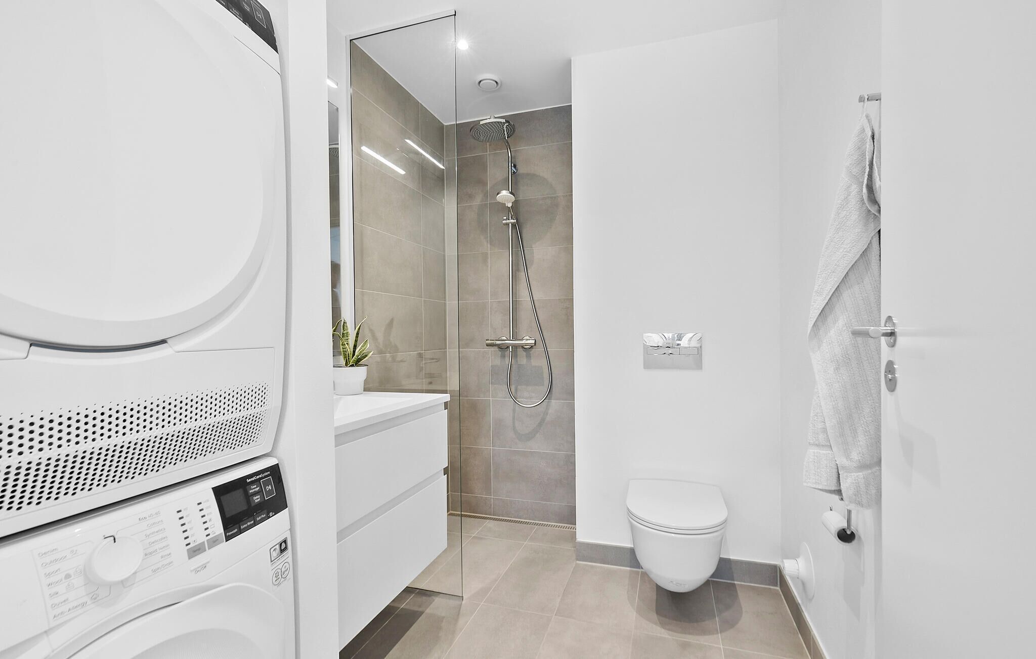 Een douche, een haardroger