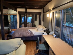 1 chambre, fer et planche à repasser, Wi-Fi, draps fournis