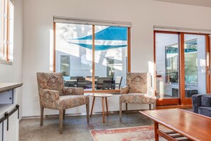 Interior - Taos Seasons - "Luxury Taos Retreat – Experience the Seasonal Bliss" (Taos)