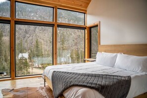 4 chambres, fer et planche à repasser, Wi-Fi gratuit, draps fournis