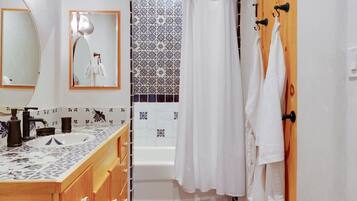 Hair dryer, towels