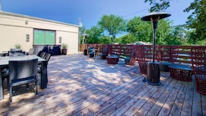 Outdoor dining - Classic1 King Bed (Machu Picchu) (Dallas)