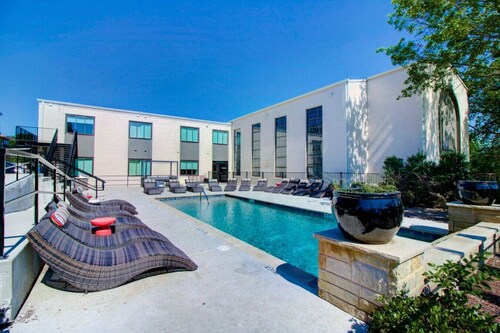 Rare Studio,1 Queen Bed(Beijing)