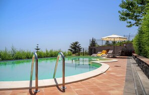 Pool - Nice home in Sant'Alfio with sauna (Sant'Alfio)