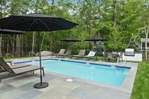 Outdoor pool - Luxury Coastal Condo in Cape Porpoise – Stylish 2BR Retreat, Pool, Near Beaches! (Kennebunkport)