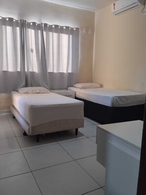 2 bedrooms, WiFi, bed sheets