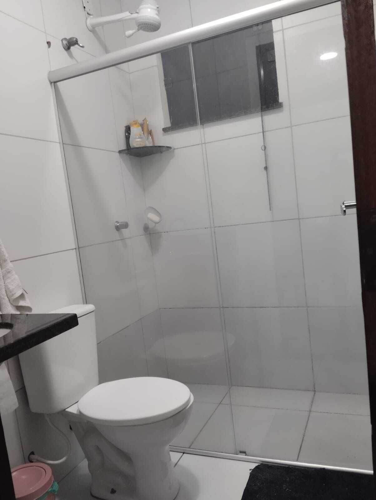 Sabonete, papel higiênico