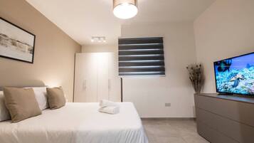 1 bedroom, iron/ironing board, free WiFi, bed sheets