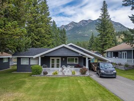 House | Free WiFi, bed sheets