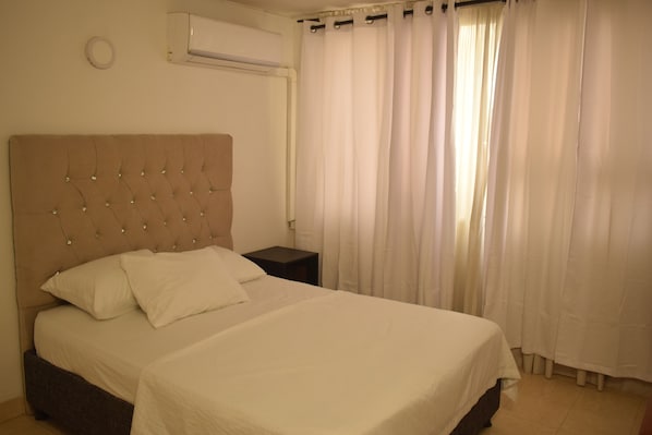 3 bedrooms, WiFi, bed sheets - Departamento en el Rodadero de Santa Marta Colombia (Gaira)