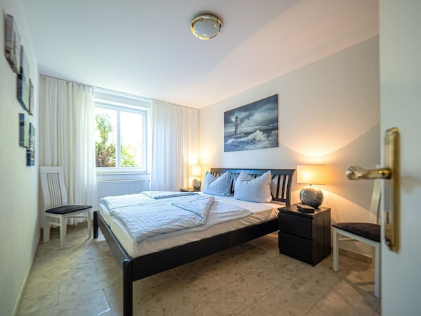 Imagen sin descripción, 1 de 18, botón