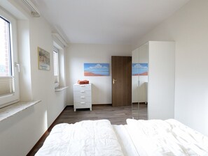 1 Schlafzimmer, Bügeleisen/Bügelbrett, WLAN