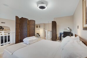 2 bedrooms, iron/ironing board, free WiFi, bed sheets - Kierland Greens l Gated Community l Pool l Hot Tub l Gym (Scottsdale)