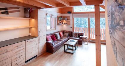 Chalet Les Pars by Interhome