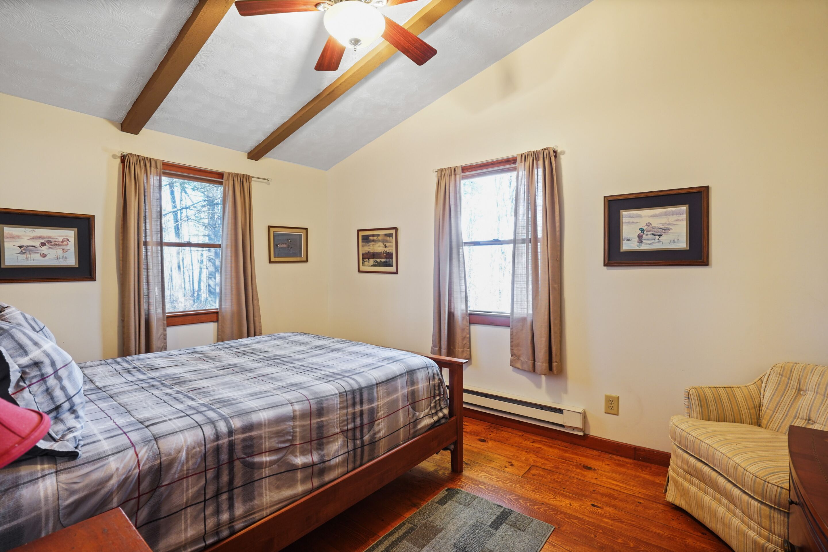 2 habitaciones, wifi gratis y ropa de cama 