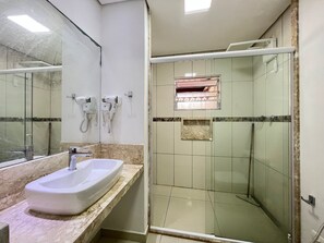 Villa | Badezimmer