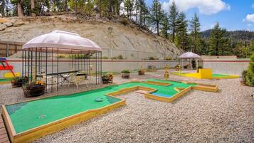 Enceinte de lâhĂ©bergement