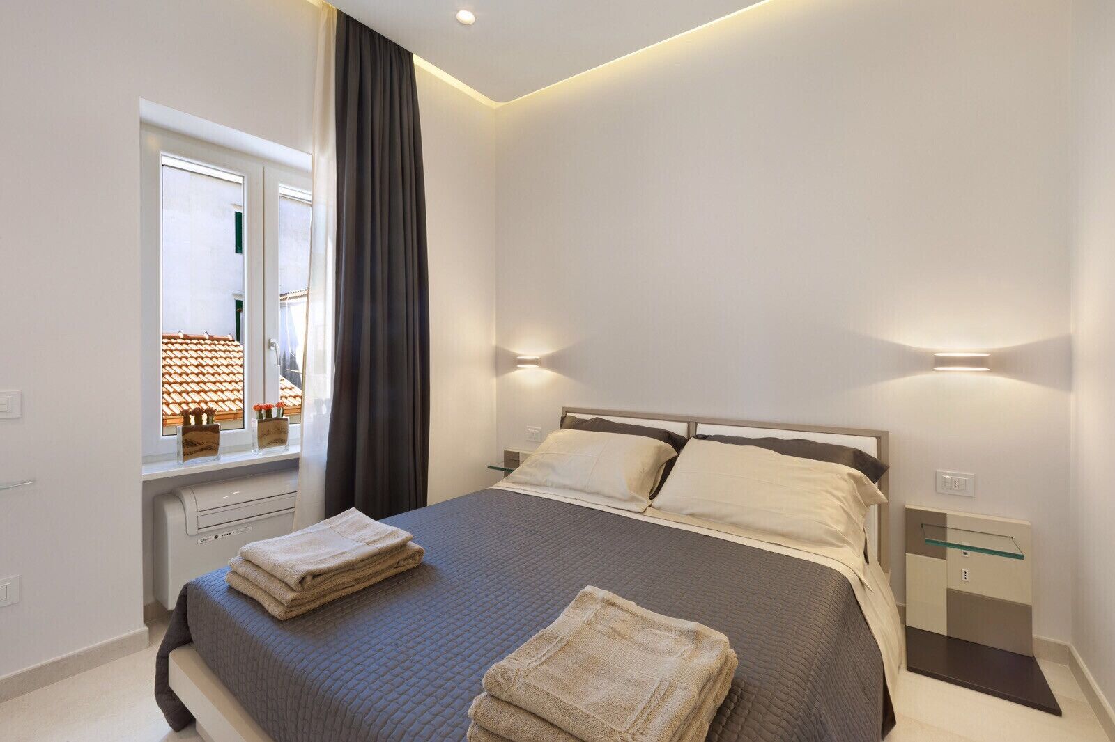 1 chambre, fer et planche à repasser, Wi-Fi gratuit, draps fournis