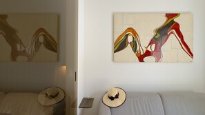 3 bedrooms, in-room safe, iron/ironing board, free WiFi