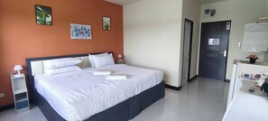 Chambre Standard, 1 très grand lit