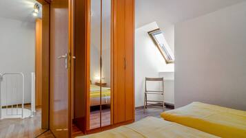 2 chambres, Wi-Fi gratuit, draps fournis