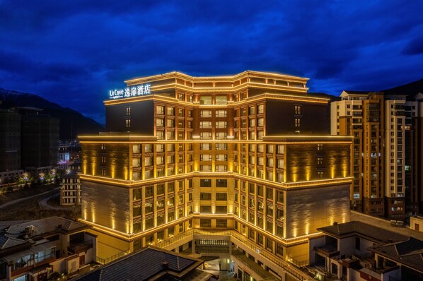 Exterior - JOVE MOUNTAIN UrCove Nyingchi Hotel (Nyingtri)