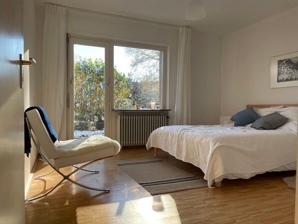 3 habitaciones, tabla de planchar con plancha y wifi gratis 