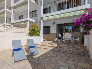 Outdoor dining - Las Mimosas by Interhome (Miami Platja)